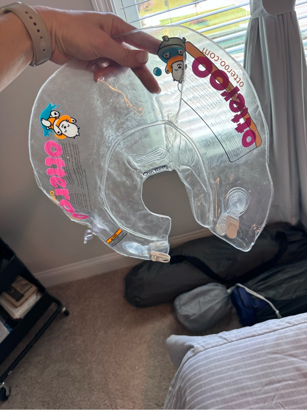 Otteroo Clear Baby Neck Float with Pink Logo